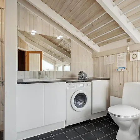 Amazing Home In Harboore With Sauna Harboør